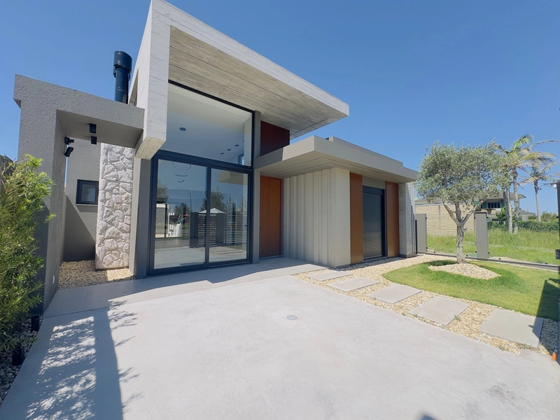 Excelente casa de praia com piscina : 4ª foto da galeria de imagens do imóvel