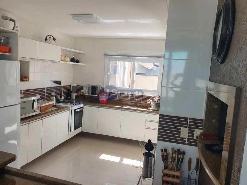 EXCELENTE CASA PRÓXIMA AO MAR: 5ª foto da galeria de imagens do imóvel