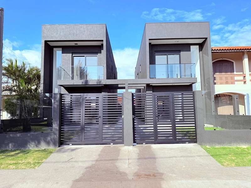 EXCELENTE CASA DE PRAIA: 1ª foto da galeria de imagens do imóvel