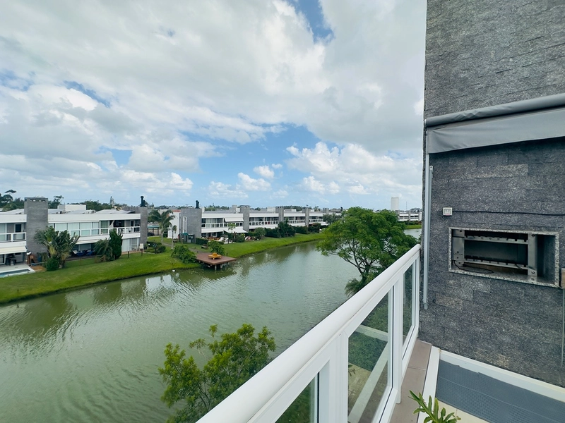 Casa em Condomínio Fechado Beira Lago: 5ª foto da galeria de imagens do imóvel