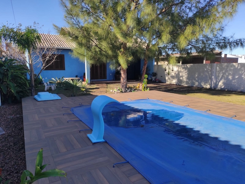 CASA DE PRAIA COM PISCINA: 8ª foto da galeria de imagens do imóvel