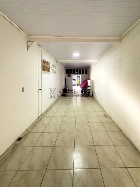 EXCELENTE CASA COM PISCINA PRÓXIMA AO MAR: 11ª foto da galeria de imagens do imóvel