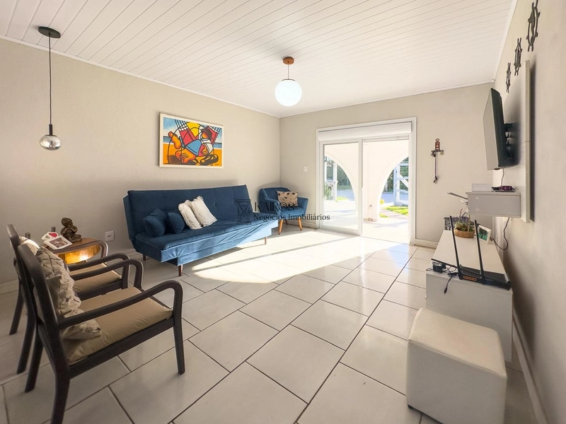 EXCELENTE CASA COM PISCINA PRÓXIMA AO MAR: 24ª foto da galeria de imagens do imóvel