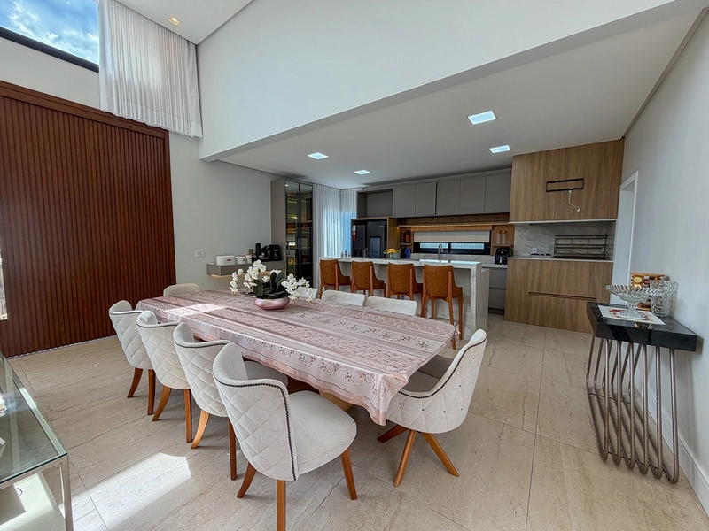 EXCELENTE CASA ALTO PADRÃO EM CONDOMÍNIO: 11ª foto da galeria de imagens do imóvel