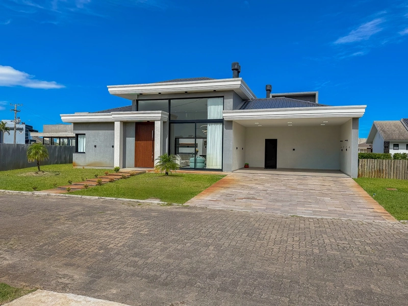 EXCELENTE CASA ALTO PADRÃO EM CONDOMÍNIO: 4ª foto da galeria de imagens do imóvel