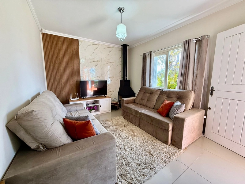 EXCELENTE CASA COM PISCINA: 9ª foto da galeria de imagens do imóvel