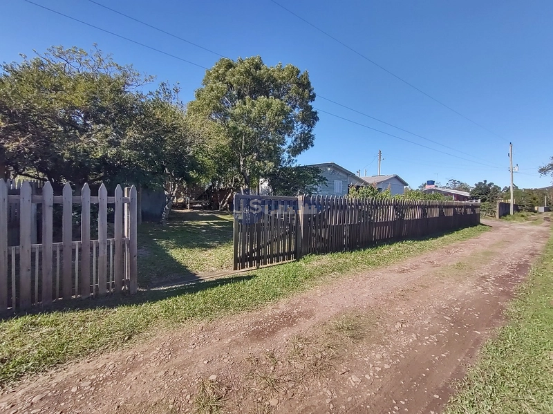 CASA COM ACESSO A LAGOA: 9ª foto da galeria de imagens do imóvel