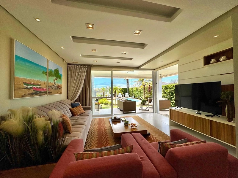 EXCELENTE CASA ALTO PADRÃO COM PISCINA : 16ª foto da galeria de imagens do imóvel