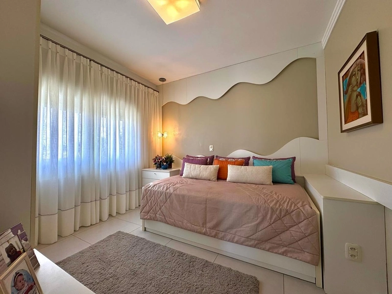 EXCELENTE CASA ALTO PADRÃO COM PISCINA : 43ª foto da galeria de imagens do imóvel