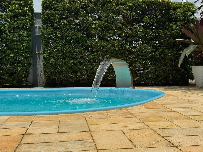 EXCELENTE CASA ALTO PADRÃO COM PISCINA : 27ª foto da galeria de imagens do imóvel