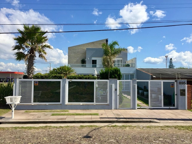 EXCELENTE CASA ALTO PADRÃO COM PISCINA : 14ª foto da galeria de imagens do imóvel