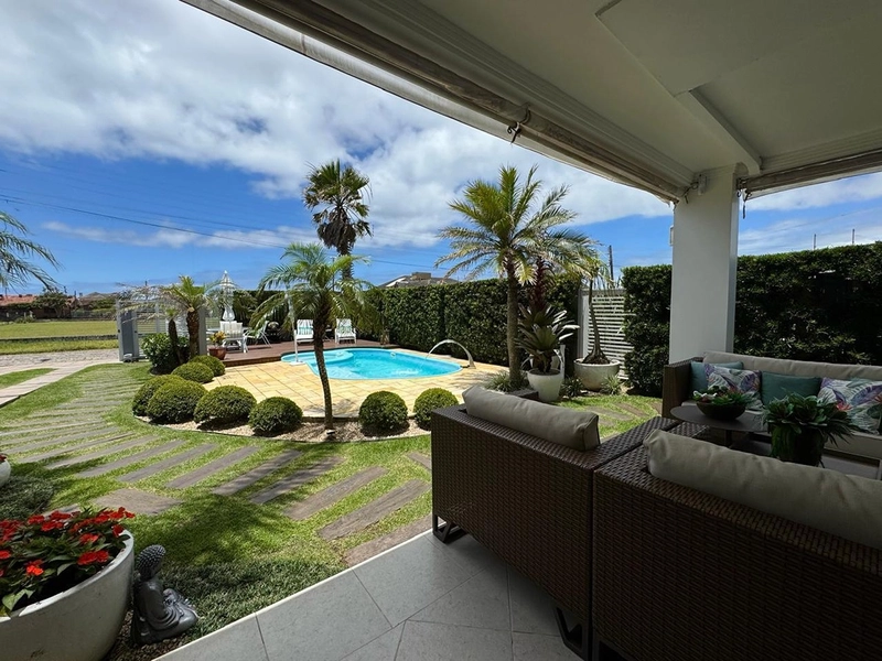 EXCELENTE CASA ALTO PADRÃO COM PISCINA : 28ª foto da galeria de imagens do imóvel