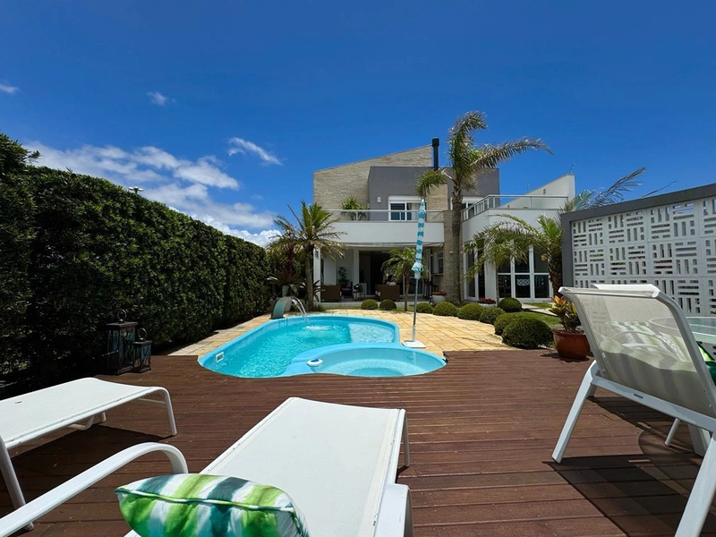 EXCELENTE CASA ALTO PADRÃO COM PISCINA : 23ª foto da galeria de imagens do imóvel