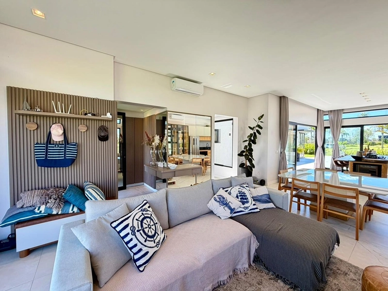 EXCELENTE CASA ALTO PADRÃO EM CONDOMÍNIO: 6ª foto da galeria de imagens do imóvel