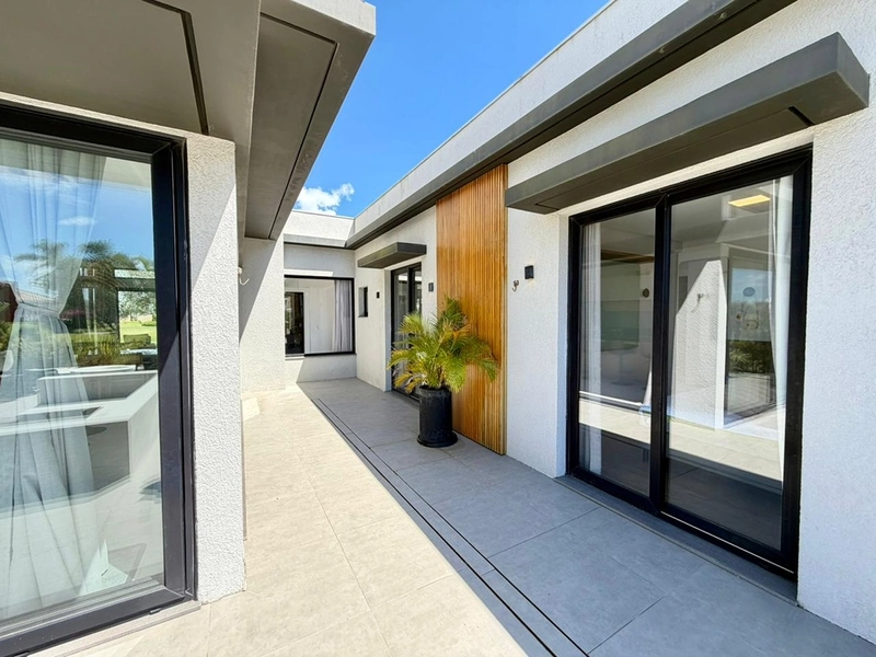 EXCELENTE CASA ALTO PADRÃO EM CONDOMÍNIO: 8ª foto da galeria de imagens do imóvel