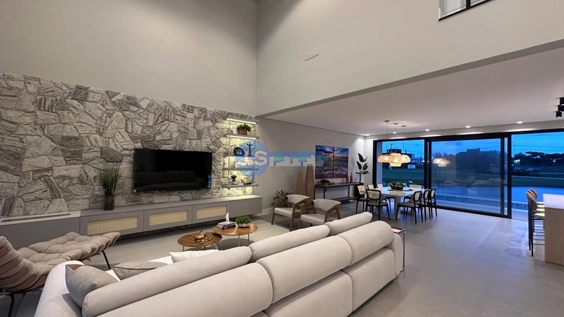 CASA EM CONDOMINIO: 10ª foto da galeria de imagens do imóvel