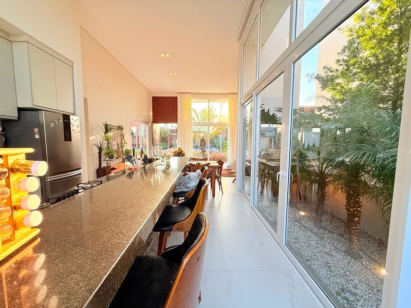 EXCELENTE CASA ALTO PADRÃO COM PISCINA : 33ª foto da galeria de imagens do imóvel