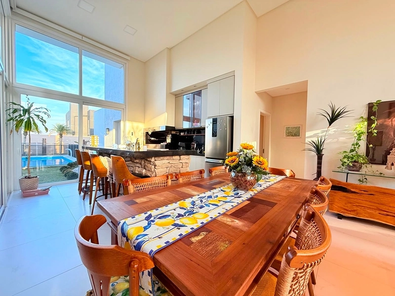 EXCELENTE CASA ALTO PADRÃO COM PISCINA : 38ª foto da galeria de imagens do imóvel