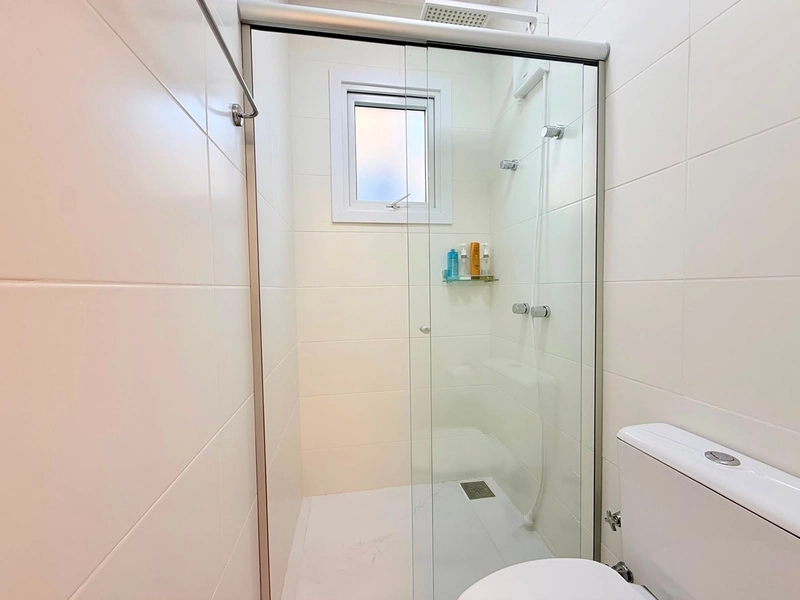 EXCELENTE CASA ALTO PADRÃO COM PISCINA : 12ª foto da galeria de imagens do imóvel