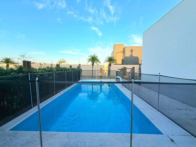 EXCELENTE CASA ALTO PADRÃO COM PISCINA : 22ª foto da galeria de imagens do imóvel