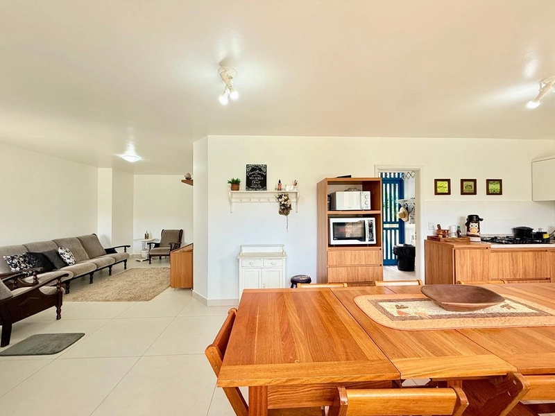 EXCELENTE CASA DE PRAIA PRÓXIMA AO MAR: 7ª foto da galeria de imagens do imóvel