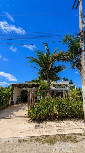 EXCELENTE CASA DE PRAIA : 1ª foto da galeria de imagens do imóvel