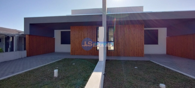 CASA DE PRAIA: 1ª foto da galeria de imagens do imóvel