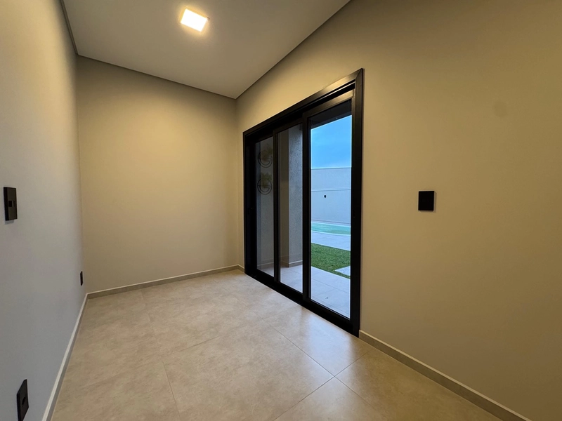 EXCELENTE CASA COM PISCINA: 26ª foto da galeria de imagens do imóvel