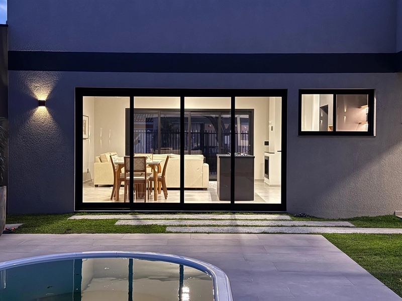 EXCELENTE CASA COM PISCINA: 62ª foto da galeria de imagens do imóvel