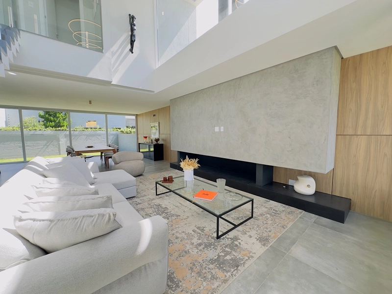 EXCELENTE CASA ALTO PADRÃO EM CONDOMÍNIO: 4ª foto da galeria de imagens do imóvel