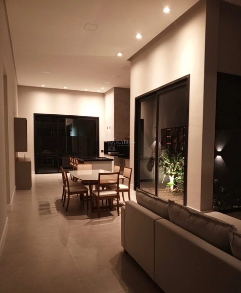 EXCELENTE CASA DE PRAIA PRÓXIMA AO MAR: 43ª foto da galeria de imagens do imóvel