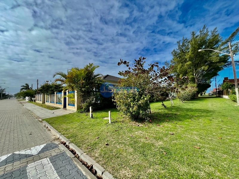 Casa em Noiva do Mar: 2ª foto da galeria de imagens do imóvel