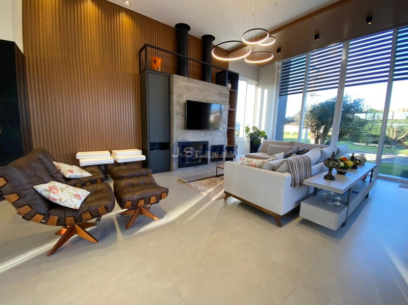 EXCELENTE CASA EM CONDOMÍNIO FECHADO: 4ª foto da galeria de imagens do imóvel