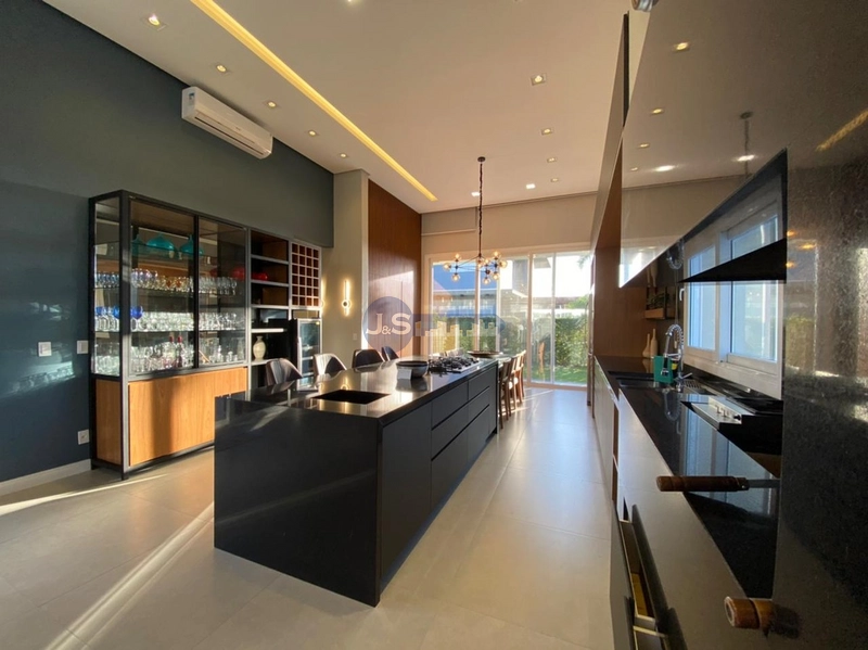 EXCELENTE CASA EM CONDOMÍNIO FECHADO: 5ª foto da galeria de imagens do imóvel