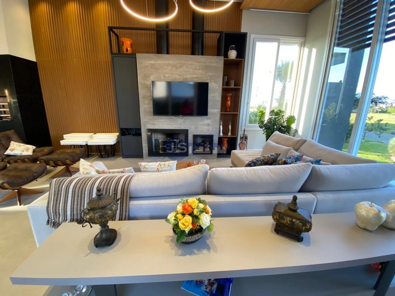 EXCELENTE CASA EM CONDOMÍNIO FECHADO: 3ª foto da galeria de imagens do imóvel