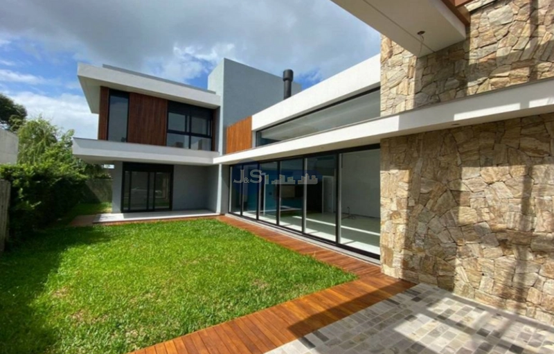 EXCELENTE CASA EM CONDOMINIO FECHADO: 2ª foto da galeria de imagens do imóvel