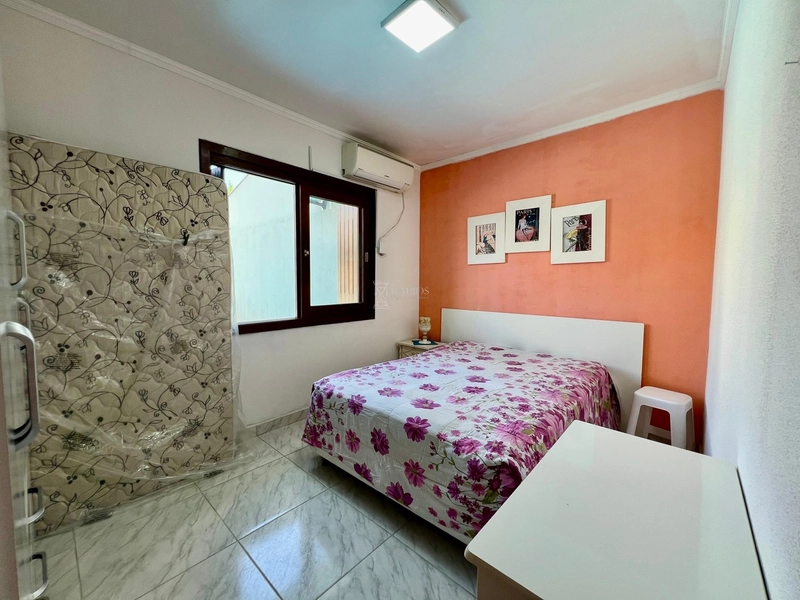 Casa com piscina próxima ao mar: 29ª foto da galeria de imagens do imóvel