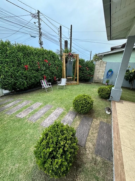 BELÍSSIMA CASA TÉRREA COM JACUZZI : 2ª foto da galeria de imagens do imóvel