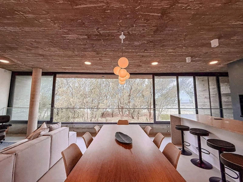 EXCELENTE CASA ALTO PADRÃO COM PISCINA : 15ª foto da galeria de imagens do imóvel