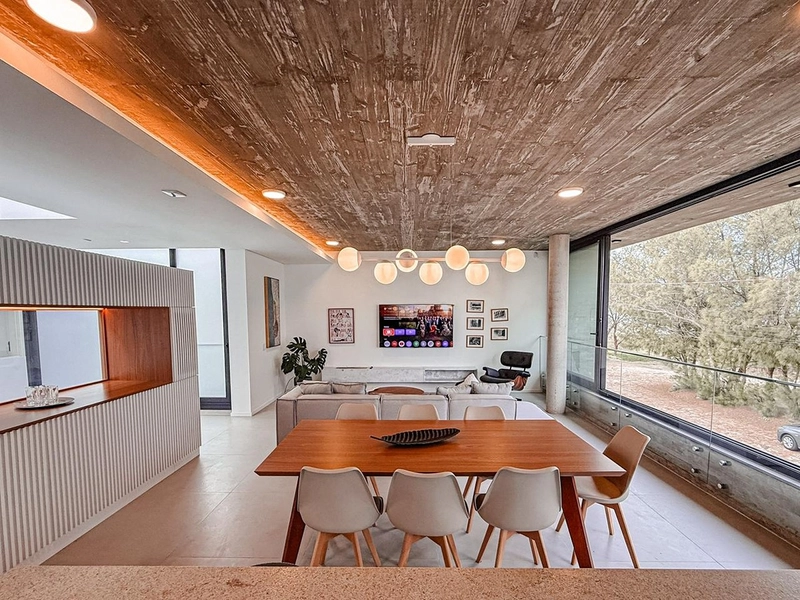 EXCELENTE CASA ALTO PADRÃO COM PISCINA : 16ª foto da galeria de imagens do imóvel