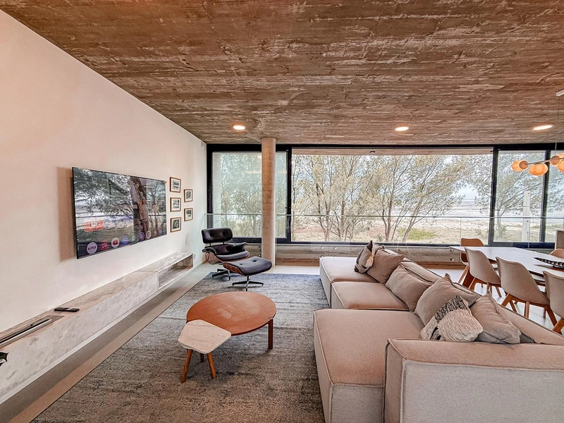 EXCELENTE CASA ALTO PADRÃO COM PISCINA : 26ª foto da galeria de imagens do imóvel