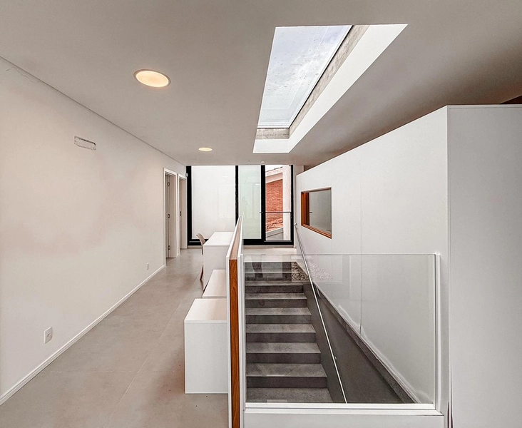 EXCELENTE CASA ALTO PADRÃO COM PISCINA : 30ª foto da galeria de imagens do imóvel