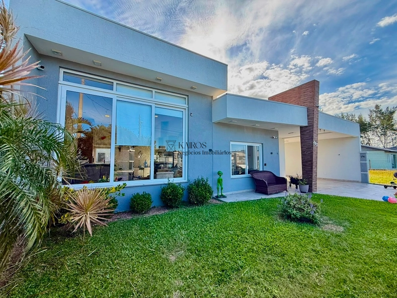 EXCELENTE CASA DE PRAIA COM PISCINA : 1ª foto da galeria de imagens do imóvel