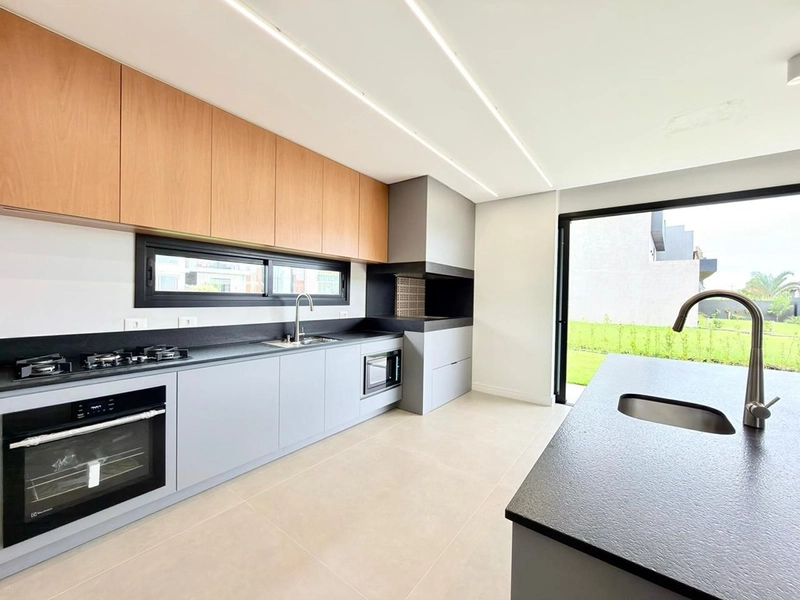 EXCELENTE CASA ALTO PADRÃO EM CONDOMÍNIO: 12ª foto da galeria de imagens do imóvel