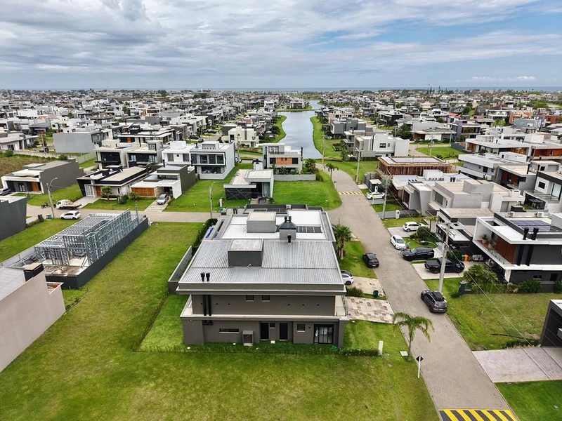 EXCELENTE CASA ALTO PADRÃO EM CONDOMÍNIO: 41ª foto da galeria de imagens do imóvel