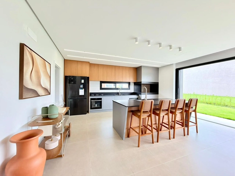 EXCELENTE CASA ALTO PADRÃO EM CONDOMÍNIO: 6ª foto da galeria de imagens do imóvel