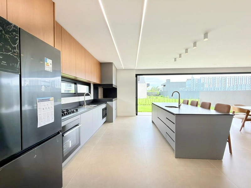 EXCELENTE CASA ALTO PADRÃO EM CONDOMÍNIO: 17ª foto da galeria de imagens do imóvel