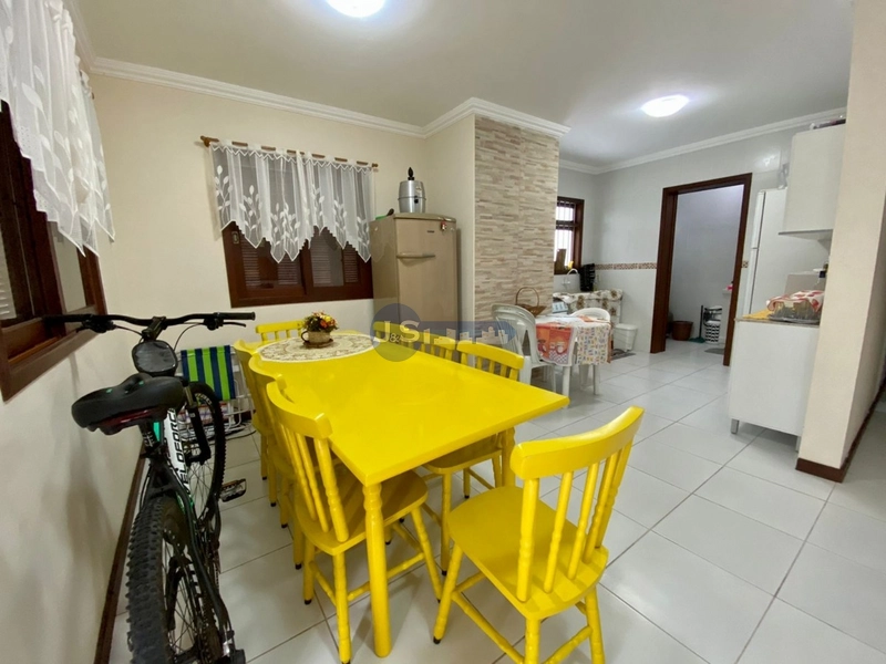 EXCELENTE CASA DE PRAIA PROXIMA AO MAR: 4ª foto da galeria de imagens do imóvel