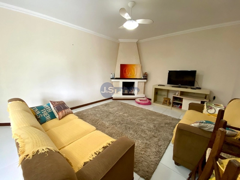 EXCELENTE CASA DE PRAIA PROXIMA AO MAR: 22ª foto da galeria de imagens do imóvel
