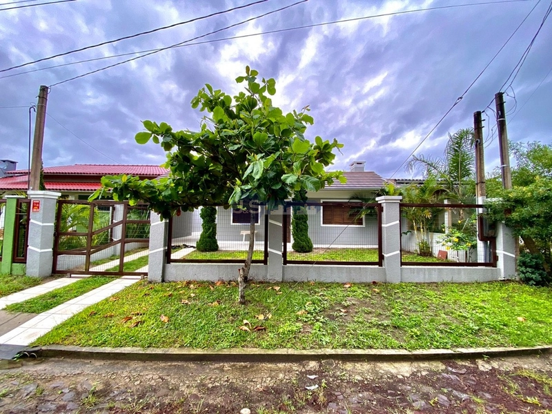 EXCELENTE CASA DE PRAIA PROXIMA AO MAR: 20ª foto da galeria de imagens do imóvel